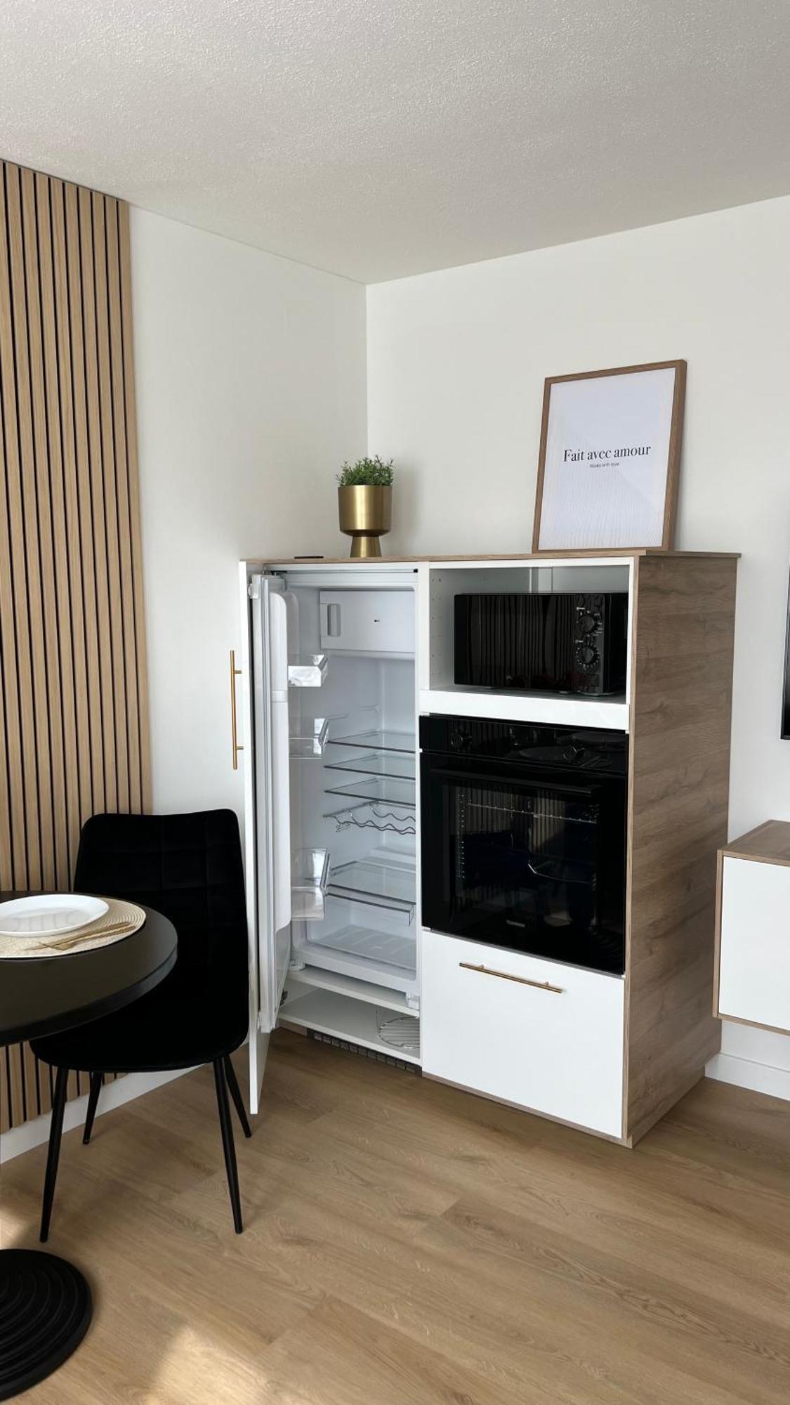 Voyage Apartment Kehl Bagian luar foto