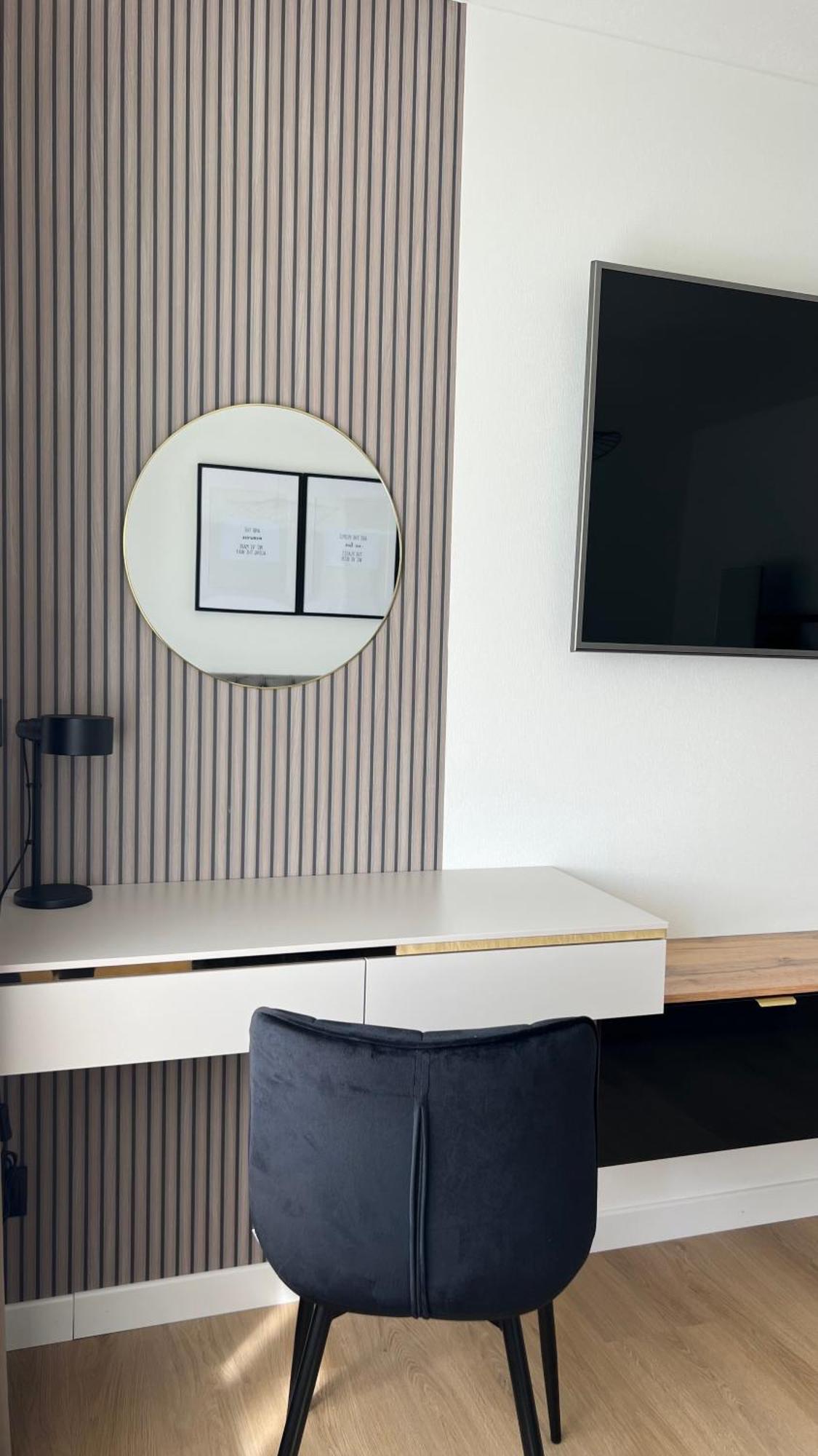 Voyage Apartment Kehl Bagian luar foto